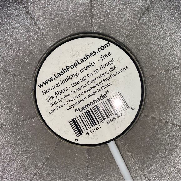 Lash pop eyelashes - Picture 3 of 3